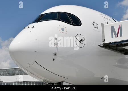 Lufthansa, nuova livrea, Airbus A350, 900, A350-900, pozzetto, pannello, Interruttore, monitor, display, Foto Stock