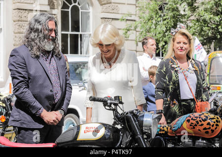 Di SUA ALTEZZA REALE IL PRINCIPE DI GALLES la duchessa di Cornovaglia, Presidente comune della famiglia di elefante, lancia ufficialmente il Concours d'éléphant Foto Stock