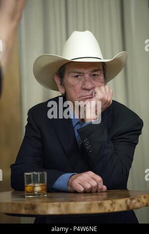 Pellicola originale titolo: Just Getting Started. Titolo inglese: Just Getting Started. Regista: RON SHELTON. Anno: 2017. Stelle: Tommy Lee Jones. Credito: ampio e verde foto/ENDURANCE MEDIA/ENTERTAINMENT UNO / Album Foto Stock