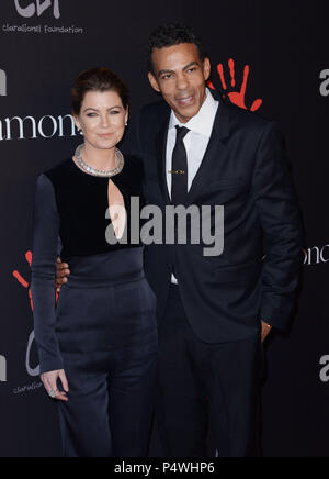 Ellen Pompeo e il marito Chris Ivery 143 al 1° Annuale sfera di diamante che beneficiano della Clara Lionel foundation tenutosi presso la vigna Beverly Hills. 11 dicembre 2014Ellen Pompeo e il marito Chris Ivery 143 ------------- Red Carpet Event, verticale, STATI UNITI D'AMERICA, industria cinematografica, celebrità, fotografia, Bestof, arte cultura e intrattenimento, Topix celebrità moda / Verticale, meglio di, evento nella vita di Hollywood - California, moquette rossa e dietro le quinte, USA, industria cinematografica, celebrità, movie celebrità, personaggi televisivi, musica celebrità, fotografia, Bestof, arte cultura e intrattenimento, Topix, verticale Foto Stock