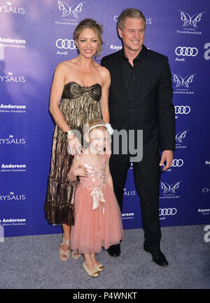 Rebecca Gayheart-Dane, Eric Dane e figlia di Billie Beatrice a xiii Chrysalis Butterfly nella sfera privata di Brentwood Mandeville Canyon stato in Los Angeles.Rebecca Gayheart-Dane, Eric Dane e figlia di Billie Beatrice 139 ------------- Red Carpet Event, verticale, STATI UNITI D'AMERICA, industria cinematografica, celebrità, fotografia, Bestof, arte cultura e intrattenimento, Topix celebrità moda / Verticale, meglio di, evento nella vita di Hollywood - California, moquette rossa e dietro le quinte, USA, industria cinematografica, celebrità, movie celebrità, personaggi televisivi, musica celebrità, fotografia, Bestof, arte cultura e immettere Foto Stock