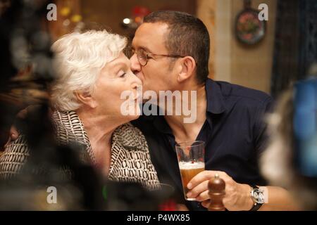 Pellicola originale titolo: LA Ch'tite FAMILLE. Titolo italiano: LA Ch'tite FAMILLE. Regista: DANY BOON. Anno: 2018. Stelle: Line Renaud; DANY BOON. Credito: Les Productions du Ch'Timi / Pathé / Album Foto Stock