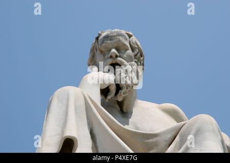 Socrates (469-399 a.C.). Greco classico filosofo. Statua di Socrate presso la Accademia di Atene. Atene. Grecia centrale. Attica. L'Europa. Foto Stock