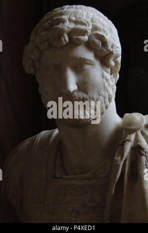 Publio Aelio Adriano (76-138). Imperatore romano (117-138). Busto. Palazzo Altemps, Roma. L'Italia. Foto Stock