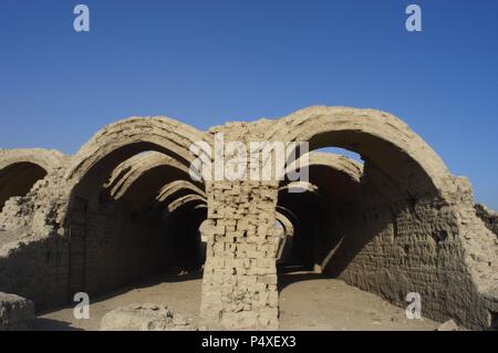 Ramesseum. Area del tempio progettato per stalle o magazzini. Xix dinastia. Nuovo Regno. Xiii secolo A.C. La Valle dei Re. Luxor. L'Egitto. Foto Stock