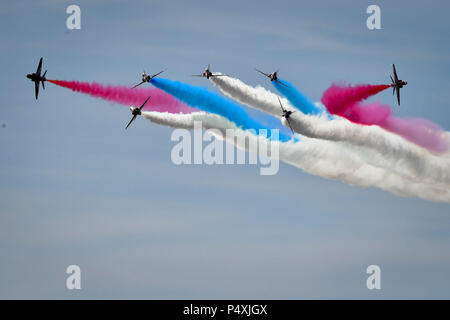 Le frecce rosse eseguire durante il Weston Air Festival a Weston Bay, Weston-super-Mare. Foto Stock