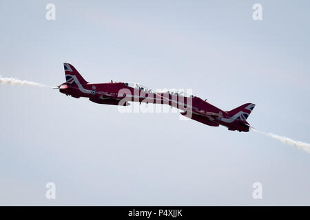 Le frecce rosse eseguire durante il Weston Air Festival a Weston Bay, Weston-super-Mare. Foto Stock