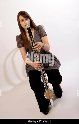 Clarinetto basso player Foto Stock