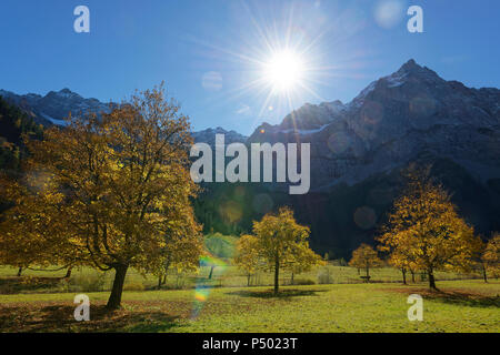 Austria, Tyrol, Eng, Karwendel mountains, Riss Valley, Grosser Ahornboden mountain Foto Stock