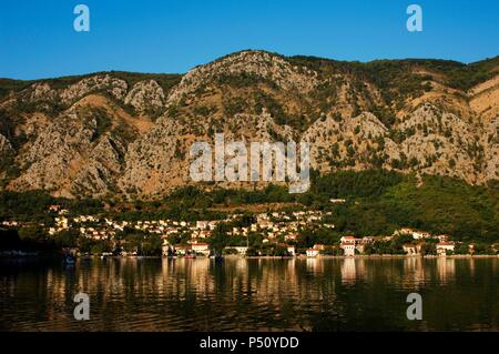 Repubblica di Montenegro. Cattaro. Tutto il naturale, culturale e storica Regione di Kotor è stato dichiarato patrimonio mondiale dall UNESCO nel 1979. Foto Stock