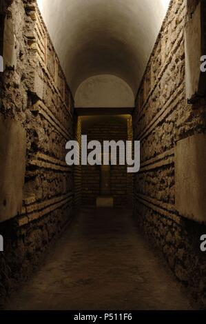 L'Italia. Roma. Basilica di Santa Cecilia in Trastevere. Passaggio. Foto Stock