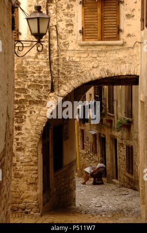 Rovigno. Street nella cittadella. La penisola istriana. La Croazia. Foto Stock