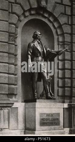 Felix Mendelssohn Bartholdy (Hamburgo, 1809-Leipzig, 1847), compositore alemán de música clásica. Estatua erigida en su onore en Düsseldorf. Foto Stock