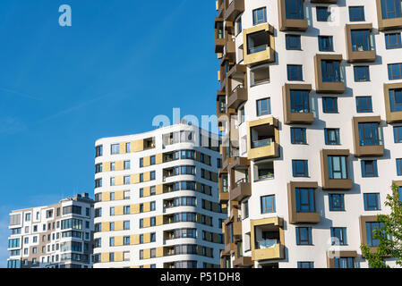 Dettaglio di alcuni a più piani edifici appartamento visto a Monaco di Baviera, Germania Foto Stock