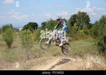 ARSENYEV, Russia - 30 ago: Rider partecipa al round di t Foto Stock