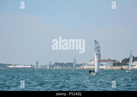 Baia di Bournemouth Dorset, Regno Unito. Il 23 giugno 2018. Credito: JWO/Alamy Live News Foto Stock