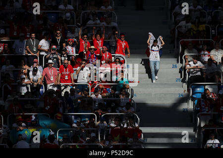 Nizhny Novgorod, Russia. Il 24 giugno 2018. Panama tifosi durante il 2018 Coppa del Mondo FIFA Gruppo G match tra Inghilterra e Panama a Nizhny Novgorod Stadium il 24 giugno 2018 a Nizhny Novgorod, Russia. (Foto di Daniel Chesterton/phcimages.com) Credit: Immagini di PHC/Alamy Live News Foto Stock