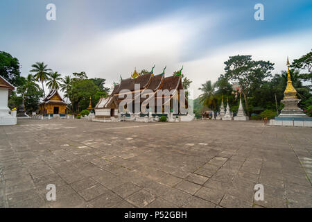 Wat Xieng Thong (Golden City tempio) a Luang Prabang, Laos. Xieng Thong tempio è uno dei più importanti di Lao monasteri. Foto Stock