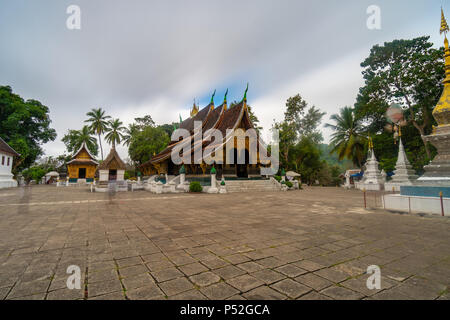 Wat Xieng Thong (Golden City tempio) a Luang Prabang, Laos. Xieng Thong tempio è uno dei più importanti di Lao monasteri. Foto Stock