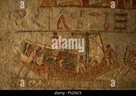 Mastaba di Irukaptah. V dinastia. Antico Regno. Rilievo raffigurante una barca a vela la navigazione sul Nilo. Saqqara. L'Egitto. Foto Stock
