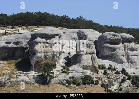 L'Ucraina. Repubblica autonoma di Crimea. Paesaggio eroso nei pressi di Bakhchisaray. Foto Stock