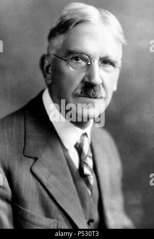 John Dewey, filosofo americano, psicologo e riformatore educativo. Foto Stock