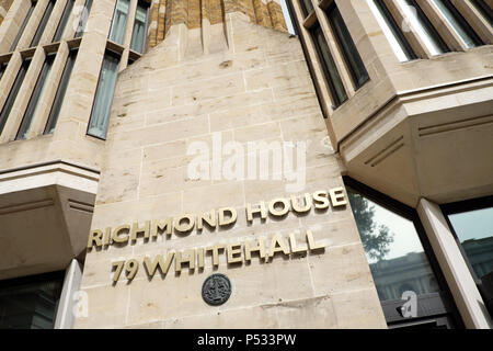 London Richmond House 79 Whitehall - Richmond casa era fino al 2017 il quartier generale del Dipartimento della sanità e assistenza sociale, REGNO UNITO Foto Stock