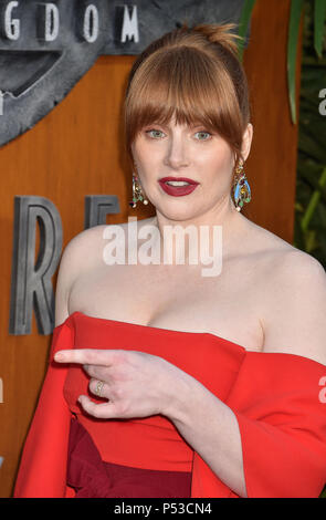 BRYCE DALLAS HOWARD US attrice cinematografica assiste la premiere di Universal Pictures e Amblin Entertainment "mondo giurassico: caduti unito" presso il Walt Disney Concert Hall il 12 giugno 2018 a Los Angeles, California. Photo: Jeffrey Mayer Foto Stock