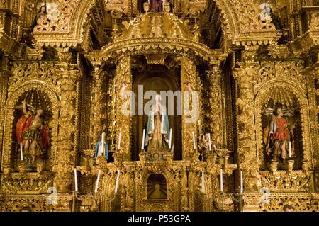Il Perù. Città di Cusco. Il Palazzo Arcivescovile. Altare. . Foto Stock