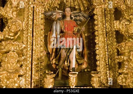 Il Perù. Città di Cusco. Il Palazzo Arcivescovile. Altare. . Foto Stock