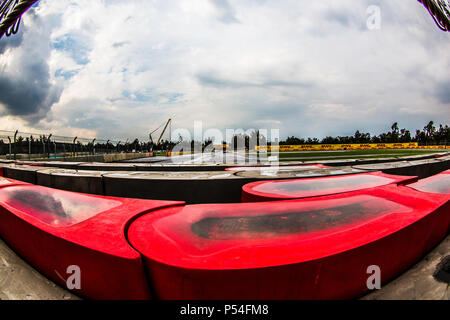 Città del Messico, Messico - 01 Settembre 2017: Autodromo Hermanos Rodriguez. 6ore di Messico, FIA WEC. Prove libere ho acceso. Foto Stock