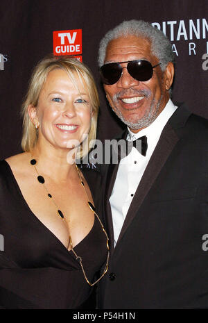 Sarah Cairns Morgan Freeman presso il BAFTA Los Angeles 2011 Britannia Awards presso il Beverly Hilton di Los Angeles.Sarah Cairns Morgan Freeman 001 ------------- Red Carpet Event, verticale, STATI UNITI D'AMERICA, industria cinematografica, celebrità, fotografia, Bestof, arte cultura e intrattenimento, Topix celebrità moda / Verticale, meglio di, evento nella vita di Hollywood - California, moquette rossa e dietro le quinte, USA, industria cinematografica, celebrità, movie celebrità, personaggi televisivi, musica celebrità, fotografia, Bestof, arte cultura e intrattenimento, Topix, verticale, famiglia da dall'anno , 2011, inchiesta tsuni@Gamm Foto Stock