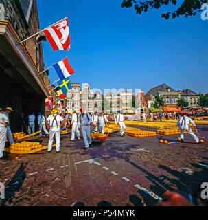 Mercato del formaggio di Alkmaar, Paesi Bassi Foto Stock