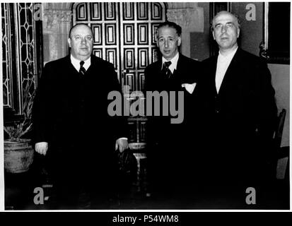 Lluís Companys i Jover (El Tarròs, 1882-Barcelona, 1940), presidente de la Generalitat de Catalunya, junto a Indalecio Prieto (1883-1962). Foto Stock