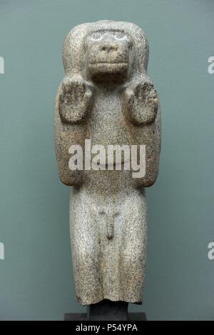 Statua di un babbuino. Il granito. Da Kawa. Regno di Taharka. C. 690-664 A.C. Xxv dinastia. Ny Carlsberg Glyptotek. Copenhagen. La Danimarca. Foto Stock