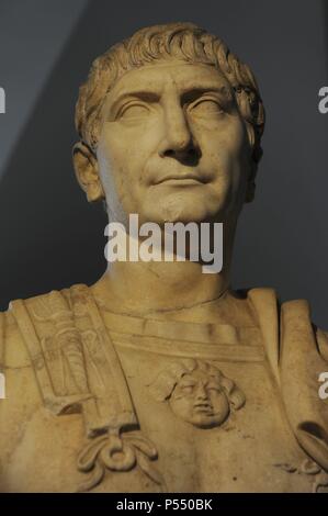 Traiano (53-177 d.C.). Imperatore Romano dal 80 al 117 D.C. Scultura. Ny Carlsberg Glyptotek. Copenhagen. La Danimarca. Foto Stock