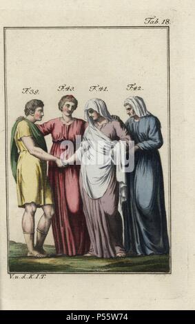 Juno, dea romana del matrimonio, con la sposa e lo sposo e la madre della sposa. Handcolored incisione su rame da Robert von Spalart 'quadro storico dei costumi del popolo principale dell'antichità e del Medioevo" (1796). Foto Stock