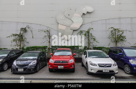 Aomori, Giappone - Ott 3, 2017. Parcheggio auto a Aomori, Giappone. Aomori è il più settentrionale prefectural città capitale sull isola di Honshu. Foto Stock