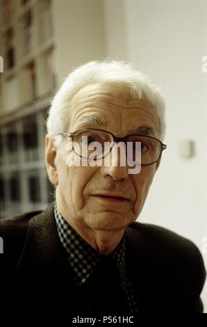 Josep Martorell, architetto catalano. Foto Stock