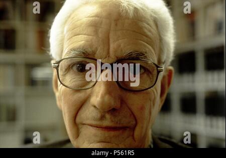 Josep Martorell, architetto catalano. Foto Stock