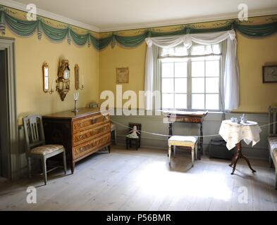 La Finlandia. Turku. Casa Qwensel. Alloggiamento borghese dalla autarchici volte. Costruito nel 1700. Casa Qwensel funziona come il Turku il Museo della Farmacia e il cafe' . Camera. Foto Stock