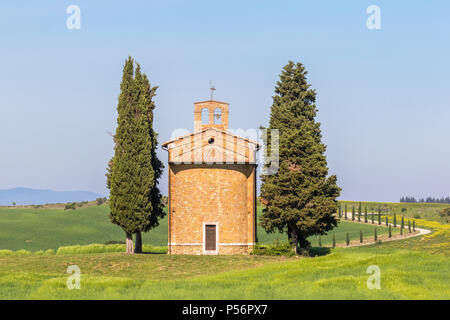 Vista della Cappella della Madonna di vita individuare in Toscana, Italia Foto Stock