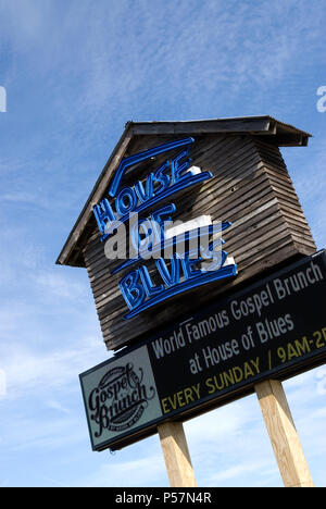 House of Blues segno a piedi nudi sbarco North Myrtle Beach SC USA Foto Stock