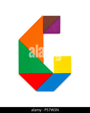 Tangram una forma come una lettera G su sfondo bianco Foto Stock