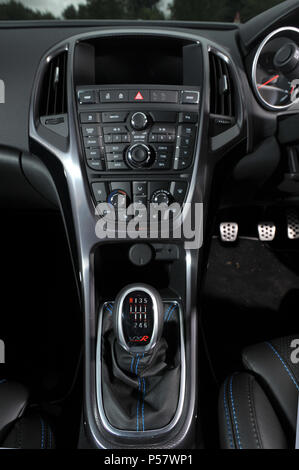 2012 Vauxhall Astra VXR British calda boccaporto auto sportiva Foto Stock