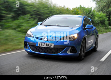 2012 Vauxhall Astra VXR British calda boccaporto auto sportiva Foto Stock