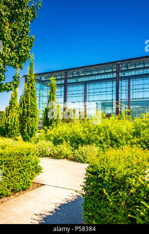 Parc Andre cedro a Parigi, Francia Foto Stock