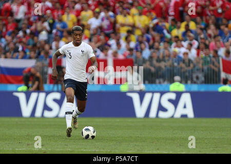 Luzhniki Stadium, Mosca, Russia. Il 26 giugno, 2018. Coppa del Mondo FIFA Football, gruppo C, Danimarca contro la Francia; Presnel Kimpembe Credito: Azione Sport Plus/Alamy Live News Foto Stock