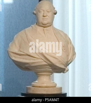 Inglese: Busto di Pierre-André de Suffren Français : Buste de Pierre-André de Suffren par Houdon, aujourd'hui à Amsterdam. circa 1784. N/A 252 Buste de Suffren par Houdon Foto Stock