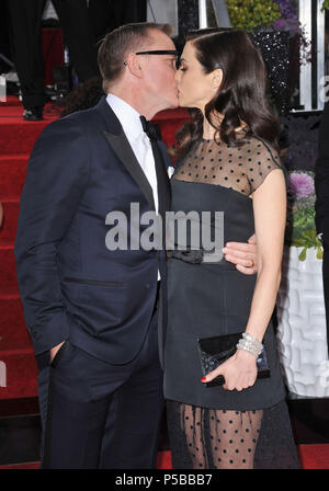 Daniel Craig e Rachel Weisz  196 al settantesimo Golden Globe Awards 2013 all'Hotel Hilton di Beverly Hills.Daniel Craig e Rachel Weisz  196 ------------- Red Carpet Event, verticale, STATI UNITI D'AMERICA, industria cinematografica, celebrità, fotografia, Bestof, arte cultura e intrattenimento, Topix celebrità moda / Verticale, meglio di, evento nella vita di Hollywood - California, moquette rossa e dietro le quinte, USA, industria cinematografica, celebrità, movie celebrità, personaggi televisivi, musica celebrità, fotografia, Bestof, arte cultura e intrattenimento, Topix, verticale, famiglia da dall'anno , 2013, inchiesta tsuni@Gamm Foto Stock